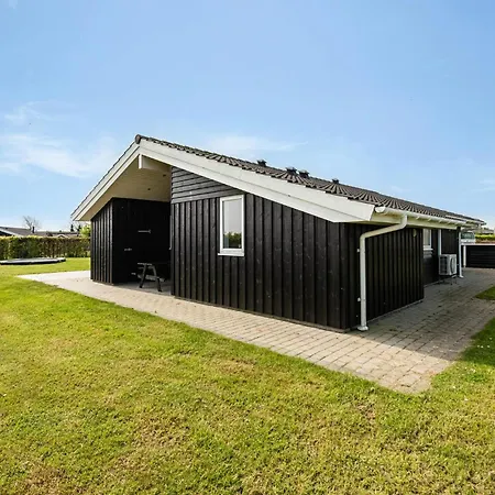 Lovely Home In Haderslev With Sauna